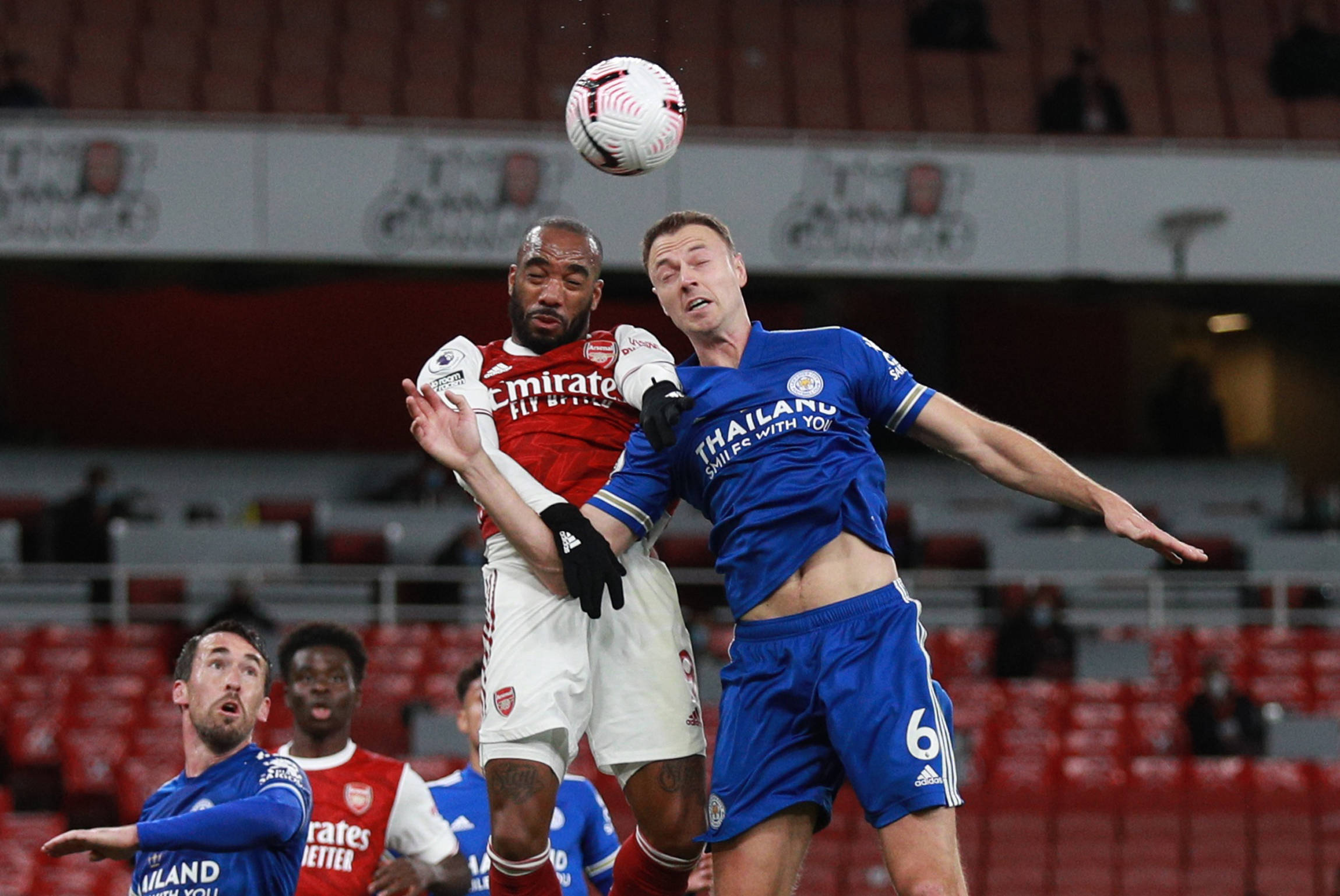 科斯塔开球 科斯塔开球